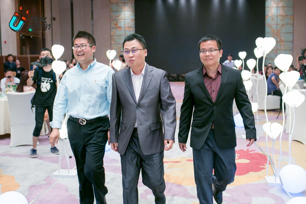 接下來這一組，人稱“江湖三……”