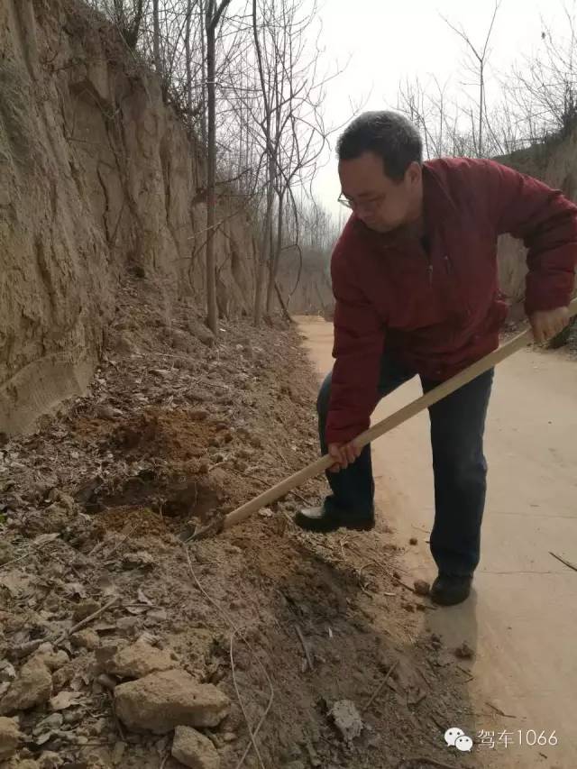 這大叔干起活也是很6呀！