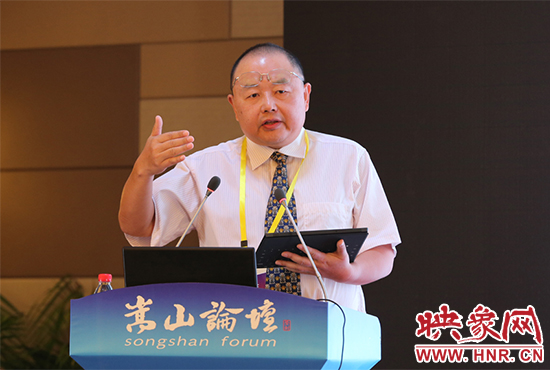 清華大學國學院副院長劉東演講。