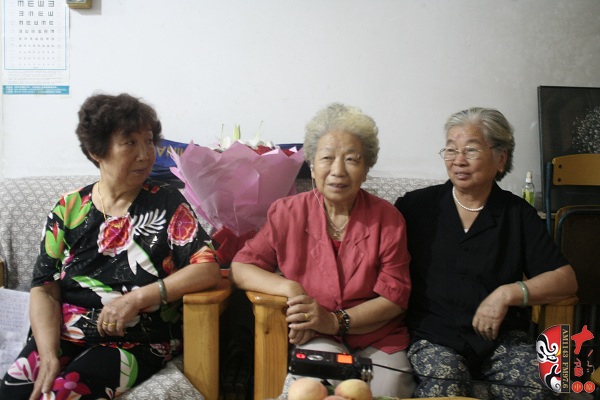 越調(diào)名老藝人雷桂花、劉巧蓮、劉玉蘭回首往事