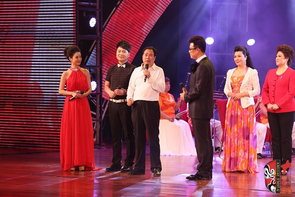 采訪中國(guó)劇協(xié)副主席、河南省劇協(xié)主席、河南省豫劇院院長(zhǎng)李樹建