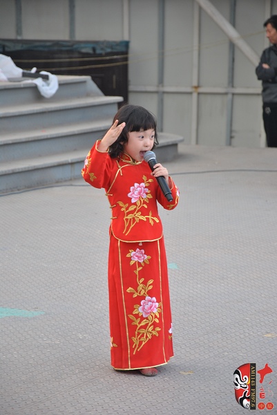 小梅花獎金獎獲得者、河南電視臺《梨園春》明星擂主張楚怡表演《戲曲串燒》