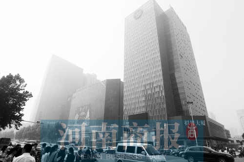 昔日關(guān)虎屯所在地，如今成鄭州最繁華地段之一 記者 鄧萬里/攝