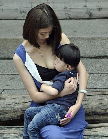 知道才能“喂胖”它 告訴你女性乳房都愛吃啥？