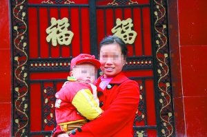 警方解救的被拐越南籍?huà)D女。