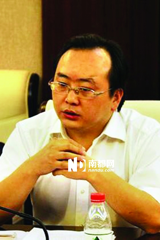 恩施州中級(jí)人民法院辦公室主任劉國(guó)峰。 圖片來(lái)源：騰訊