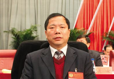 原萍鄉(xiāng)市政協(xié)主席晏德文。