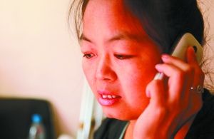 每次給家人打電話，史女士都會(huì)很難過(guò)。