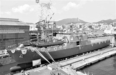 9月11日，韓國釜山，韓國海軍新一代登陸艦“天王峰”號舉行了下水儀式。