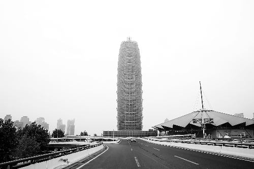 在鄭東新區(qū)CBD，“虛擬辦公室”業(yè)務(wù)已悄然出現(xiàn)　河南商報(bào)首席記者 楊東華/攝