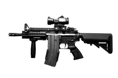 M16步槍，全槍長：986mm，空槍重：3.26公斤，戰(zhàn)斗全重：4公斤，最大有效射程：800米