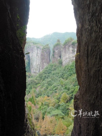 雁蕩山以奇峰、瀑布著稱。