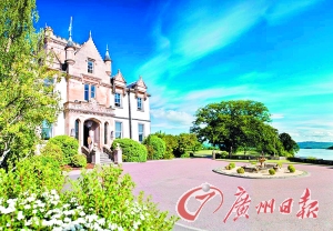　　蘇格蘭Lomond湖區(qū)古堡酒店。