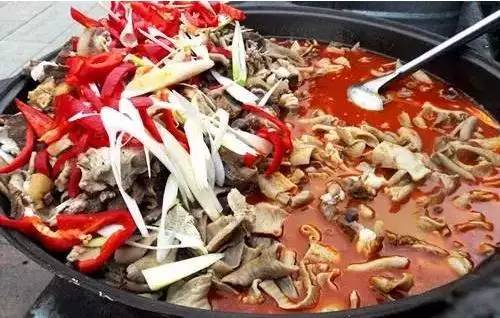 新疆奇葩”黑暗料理“ 你吃過嘛？