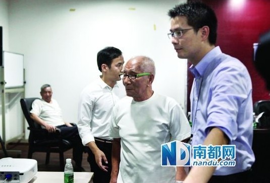 發(fā)布會現(xiàn)場，葉問兒子葉準(zhǔn)中途離場。