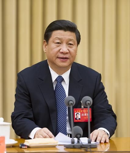 12月15日至16日，中央經(jīng)濟(jì)工作會(huì)議在北京舉行。中共中央總書記、中央軍委主席習(xí)近平發(fā)表重要講話。溫家寶、李克強(qiáng)、張德江、俞正聲、劉云山、王岐山、張高麗出席會(huì)議。新華社記者李學(xué)仁攝