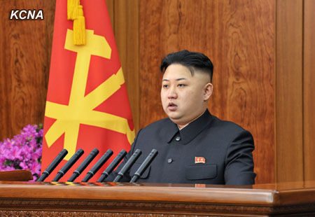 據(jù)朝中社報道，朝鮮最高領導人金正恩1日發(fā)表2013年新年賀詞。