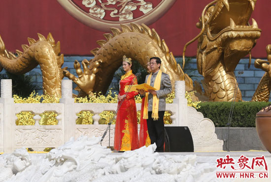 省委副書記、省政協(xié)主席葉冬松致歡迎詞。映象網(wǎng)記者 邵恰 攝
