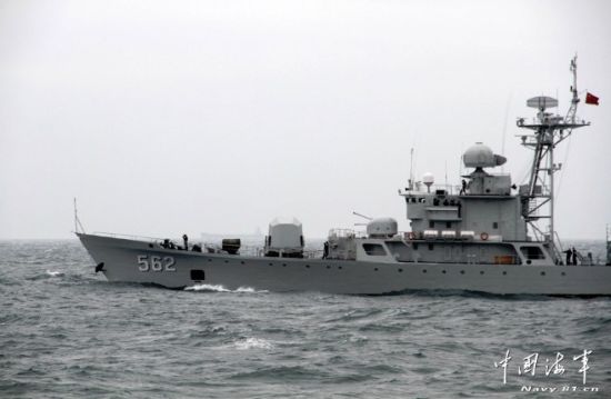 【我053H1G護(hù)衛(wèi)艦升級后亮劍南?！? width=