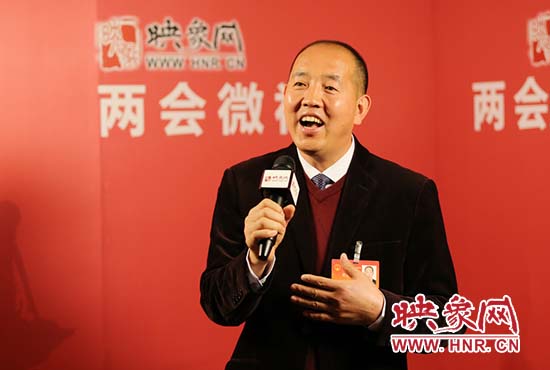 全國(guó)人大代表張全收做客映象網(wǎng)《兩會(huì)微視》視頻訪談。