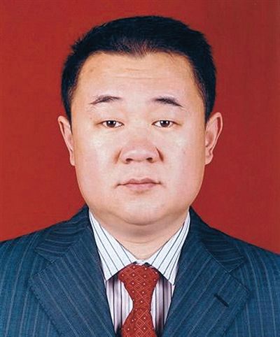 慶安縣委常委、副縣長董國生