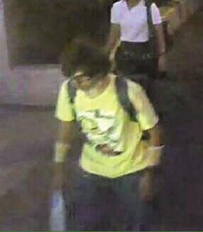 據(jù)泰國媒體報道，警方目前已鎖定曼谷17日爆炸嫌疑人。
