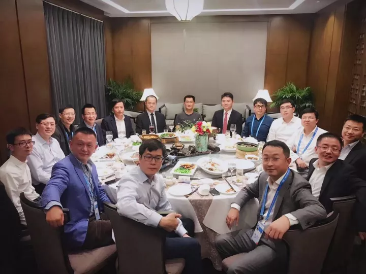 身價(jià)多少，才能參加烏鎮(zhèn)的“大佬”飯局？