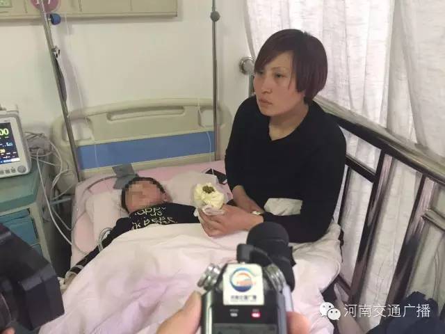 小浩天的母親通過河南交通廣播向所有幫助他們的人表達了感謝！