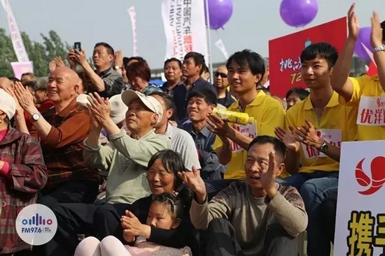看你們的表情就知道，你們在想，再來一段！