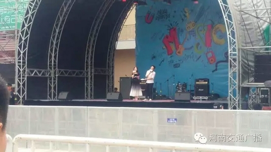 河南交通廣播主持人佳音、彎彎、朱浩都登上了優(yōu)放舞臺，優(yōu)放，交廣在這里！