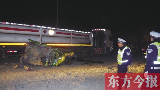 昨日下午，鄭平路與107國道并線處突發(fā)車禍，造成鄭平路擁堵兩個多小時