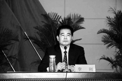 濮陽(yáng)市委常委、市委政法委書記李剛