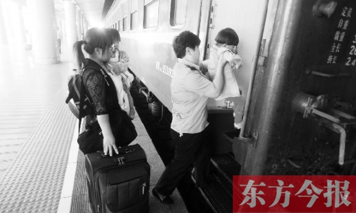 鄭州到溫州的2191/4次列車，是鄭州鐵路局最后一對綠皮車。