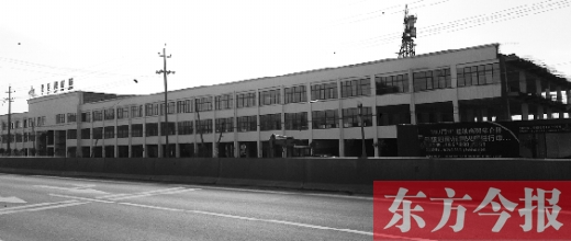 家居建材城已經(jīng)封頂，可耿莊村的安置房還未見(jiàn)蹤影。