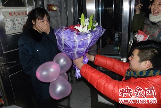 “嫁給我吧，我要愛你一生！”
