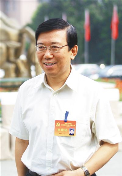 四川省原省委副書(shū)記李春城。曾主政成都13年。圖/CFP