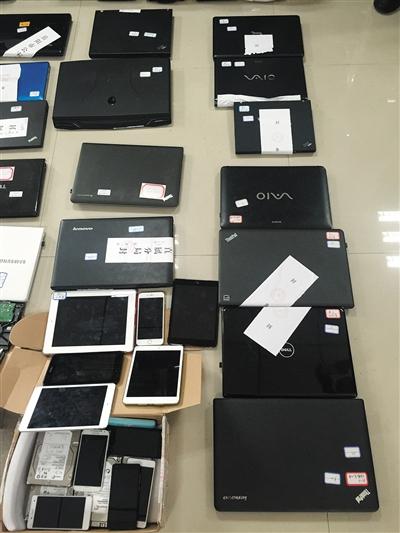 警方查獲的部分作案工具。新京報(bào)記者 吳為 攝