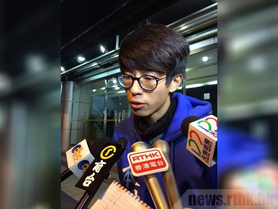 黃臺(tái)仰因設(shè)想?yún)⑴c旺角暴亂被香港警方拘捕，被指涉嫌參與旺角暴動(dòng)。
