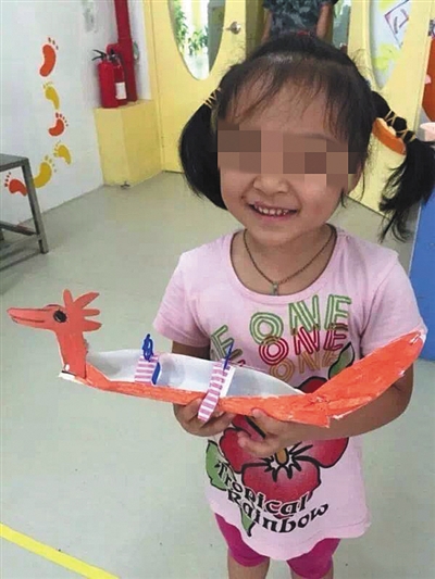 深圳5歲女孩羅一笑患上白血病，在深圳市兒童醫(yī)院救治。網(wǎng)絡截圖