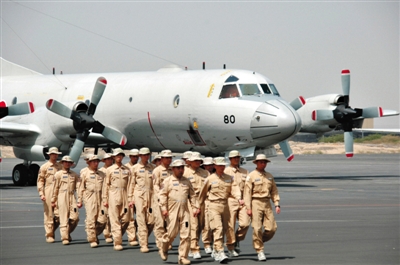吉布提機(jī)場(chǎng)，日本海上自衛(wèi)隊(duì)的兩架P-3C飛機(jī)抵達(dá)，在亞丁灣執(zhí)行反海盜任務(wù)。