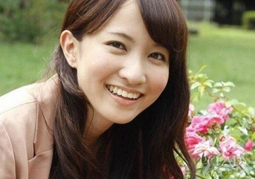 日本?；▏?guó)井結(jié)花