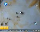 嚇?biāo)廊?！干鍋肥腸里吃出水銀